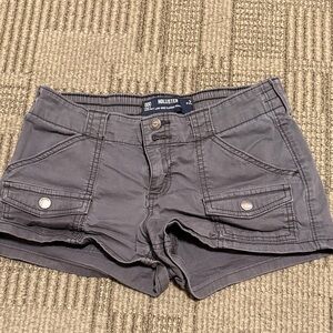 Hollister Women's Charcoal Cargo Shorts